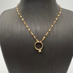 مدال طرح حلقه تک نگین
